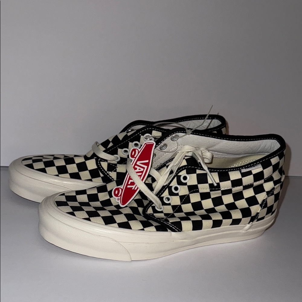 NWT Vans Vault OG Chukka LX Black & White Checkerboard Shoes Men’s Size 10